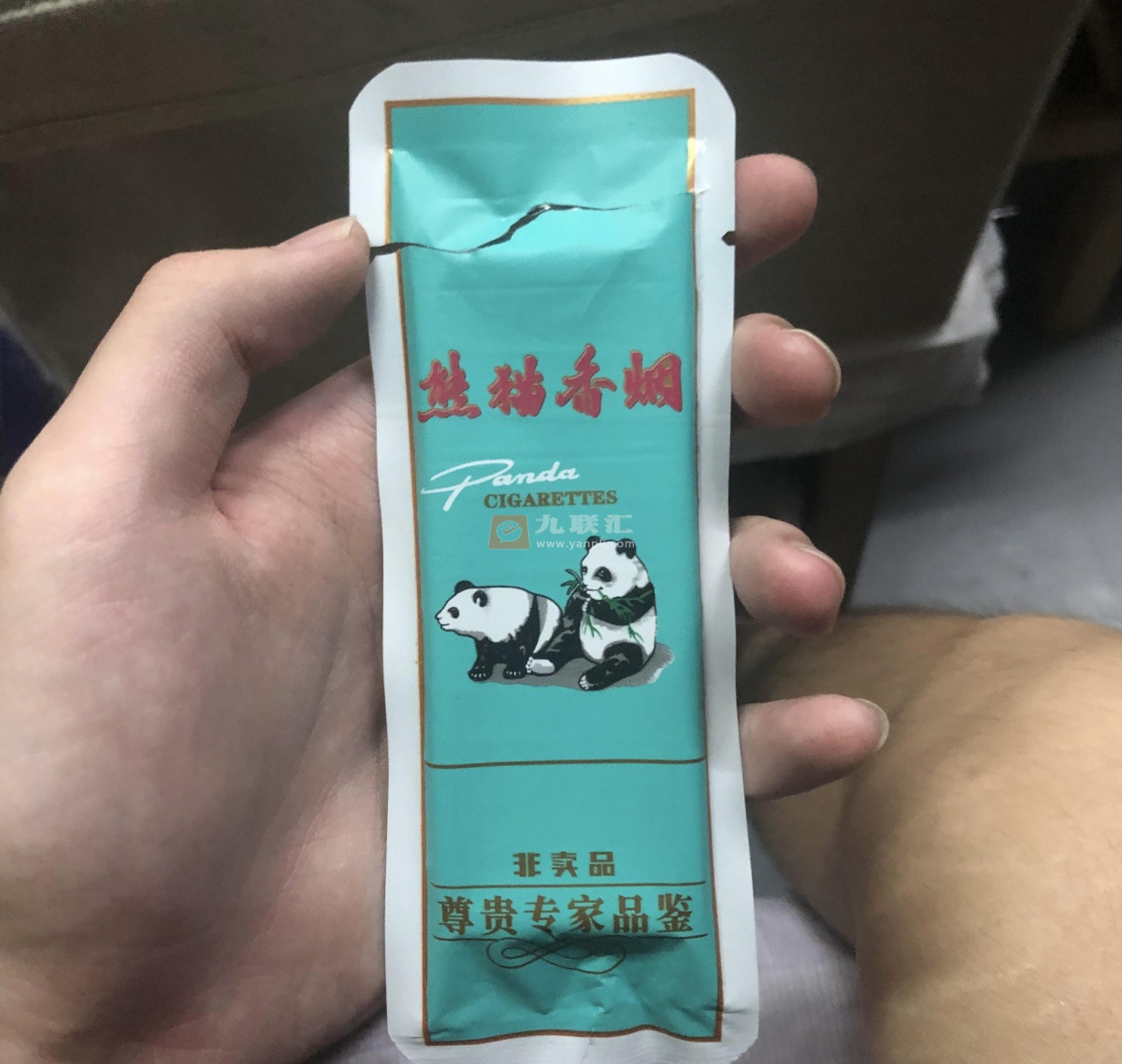 熊猫香烟三根包装图片