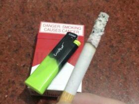 万宝路(硬红南非免税版)