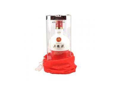 39°五粮液1618陶瓷瓶500ml