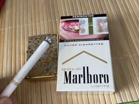 万宝路(硬白金印尼含税版)