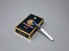 芙蓉王(硬蓝出口版)