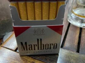 万宝路(72S红 加州含税版)