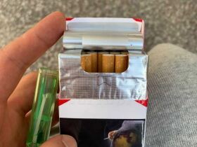 万宝路(硬红迪拜加税版)