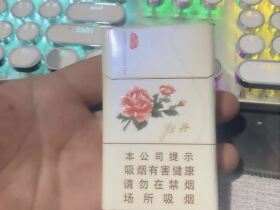 牡丹(真国色白中免版)