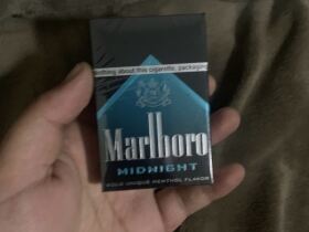 万宝路(美产午夜蓝 Midnight)