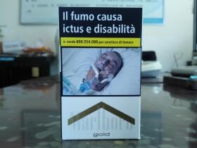 万宝路(硬白金意大利免税版)