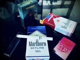 万宝路(硬蓝薄荷天际线100S美版)