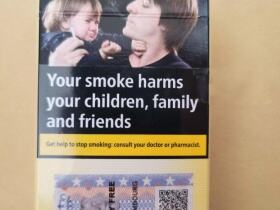 骆驼(硬黄卢森堡免税版)