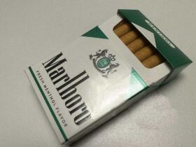 万宝路(硬绿美国免税版)