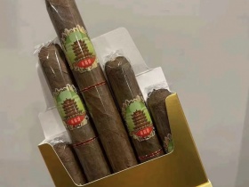 黄鹤楼(雪之韵2号)