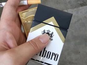 万宝路(硬黑金美版)