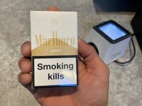 万宝路(硬白金亚太GCC版)