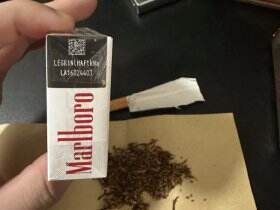 万宝路(硬红欧盟免税版)