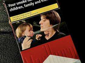 万宝路(硬红荷兰免税版)