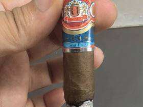 王冠(蓝色假日)