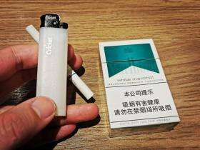 万宝路(硬白绿薄荷中免版)