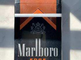 万宝路(EDGE边缘)