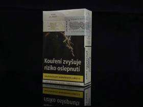 万宝路(硬白金捷克含税版)