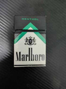 万宝路(黑绿薄荷美俄勒冈含税版)