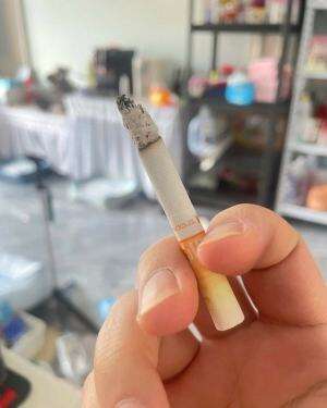 万宝路(热带风味水果双爆珠日免版)