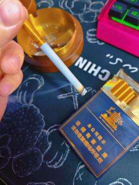 黄鹤楼(金典中支)