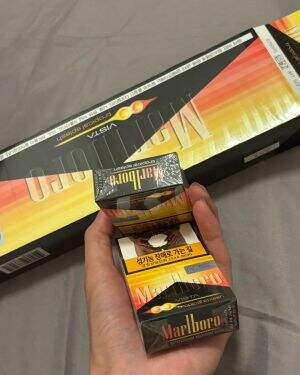 万宝路(热带风味水果双爆珠日免版)