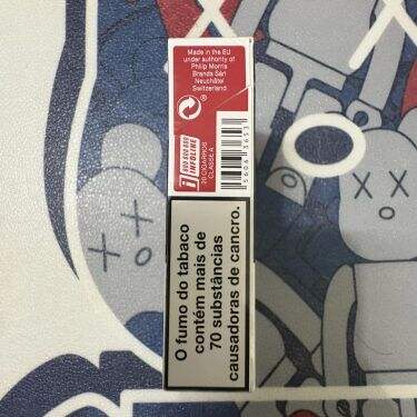 万宝路(硬红葡萄牙含税版)