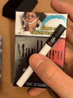 万宝路(黑红钛金日免限定版)