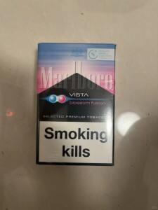 万宝路(樱花爆珠亚太版)