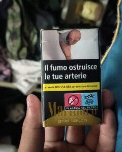 万宝路(硬黑金口袋意大利版)