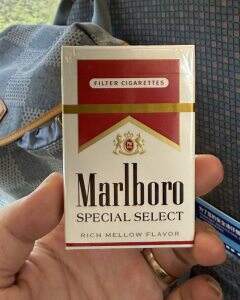 万宝路(硬红精选美产 Special Select)