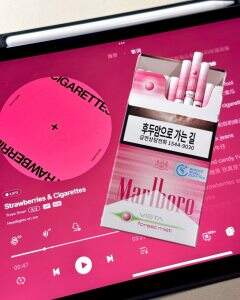 万宝路(草莓爆珠细支韩税版)