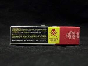 万宝路(硬红厄瓜多尔含税版)