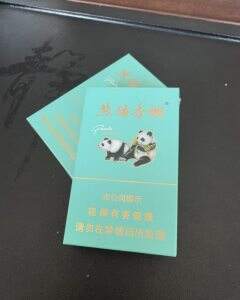 熊猫(经典细支)